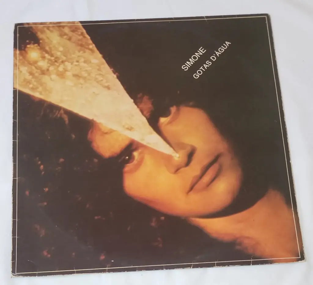 Simone - Gotas D'Água