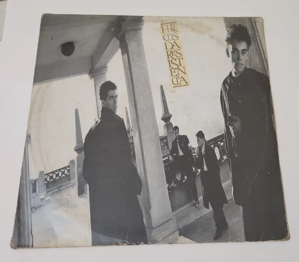 Heróis Da Resistência - Nosferatu
